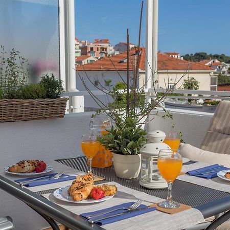 So Hvar So Good! Spacious With Terrace Apartment Đảo Hvar Ngoại thất bức ảnh